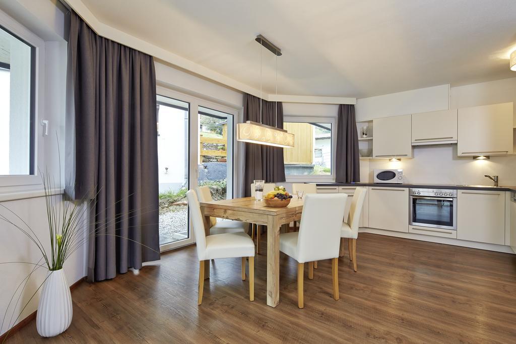 Alpendiamond Ski In & Bike Out Apartments Top 200, 400 & Penthouse 600 เซิลเดน ห้อง รูปภาพ